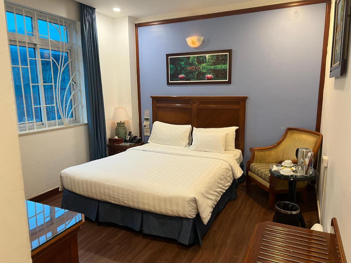 A25 Hotel - 19 Phan Dinh Phung Hanoi Zewnętrze zdjęcie