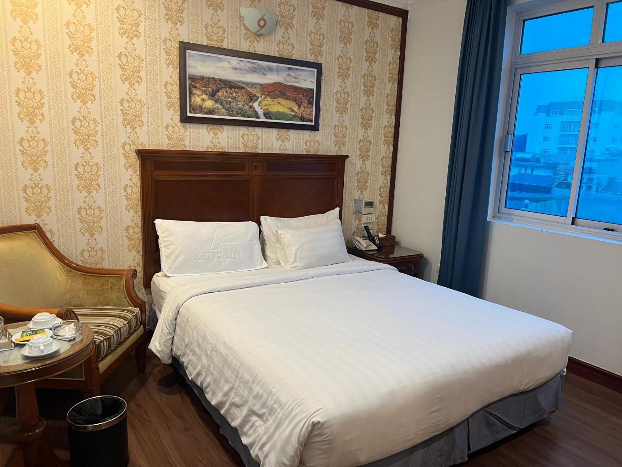 A25 Hotel - 19 Phan Dinh Phung Hanoi Zewnętrze zdjęcie