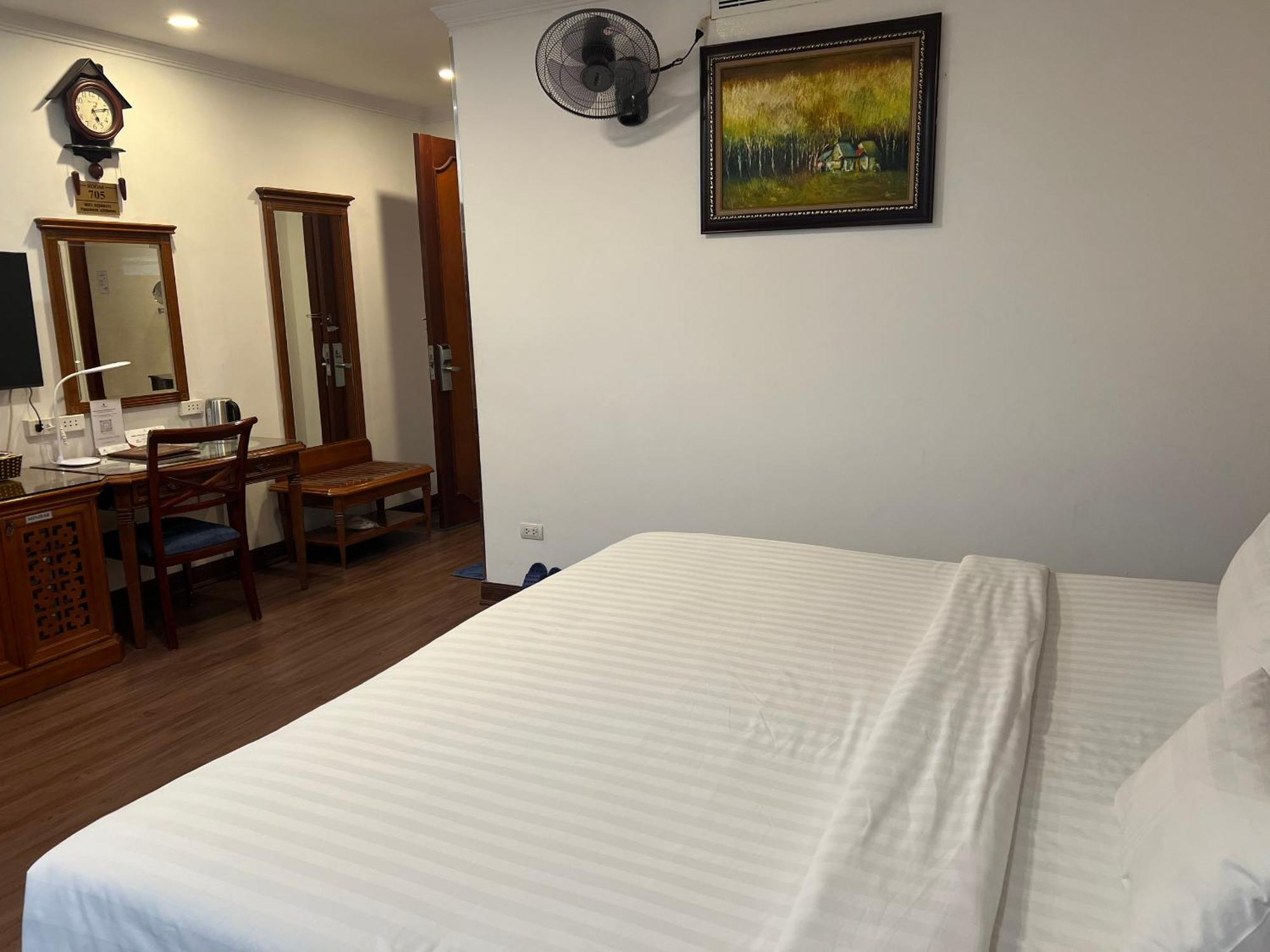 A25 Hotel - 19 Phan Dinh Phung Hanoi Zewnętrze zdjęcie