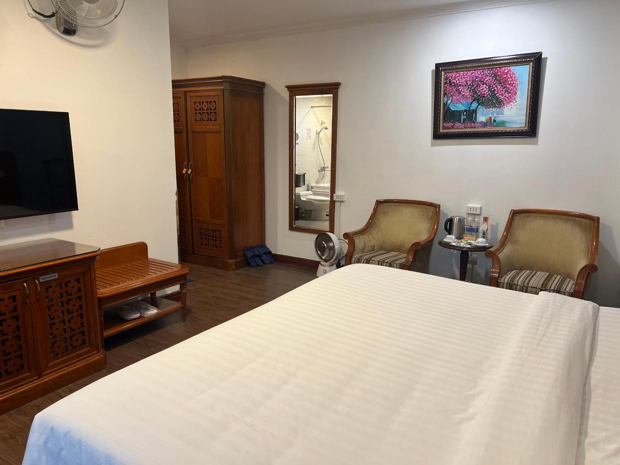 A25 Hotel - 19 Phan Dinh Phung Hanoi Zewnętrze zdjęcie